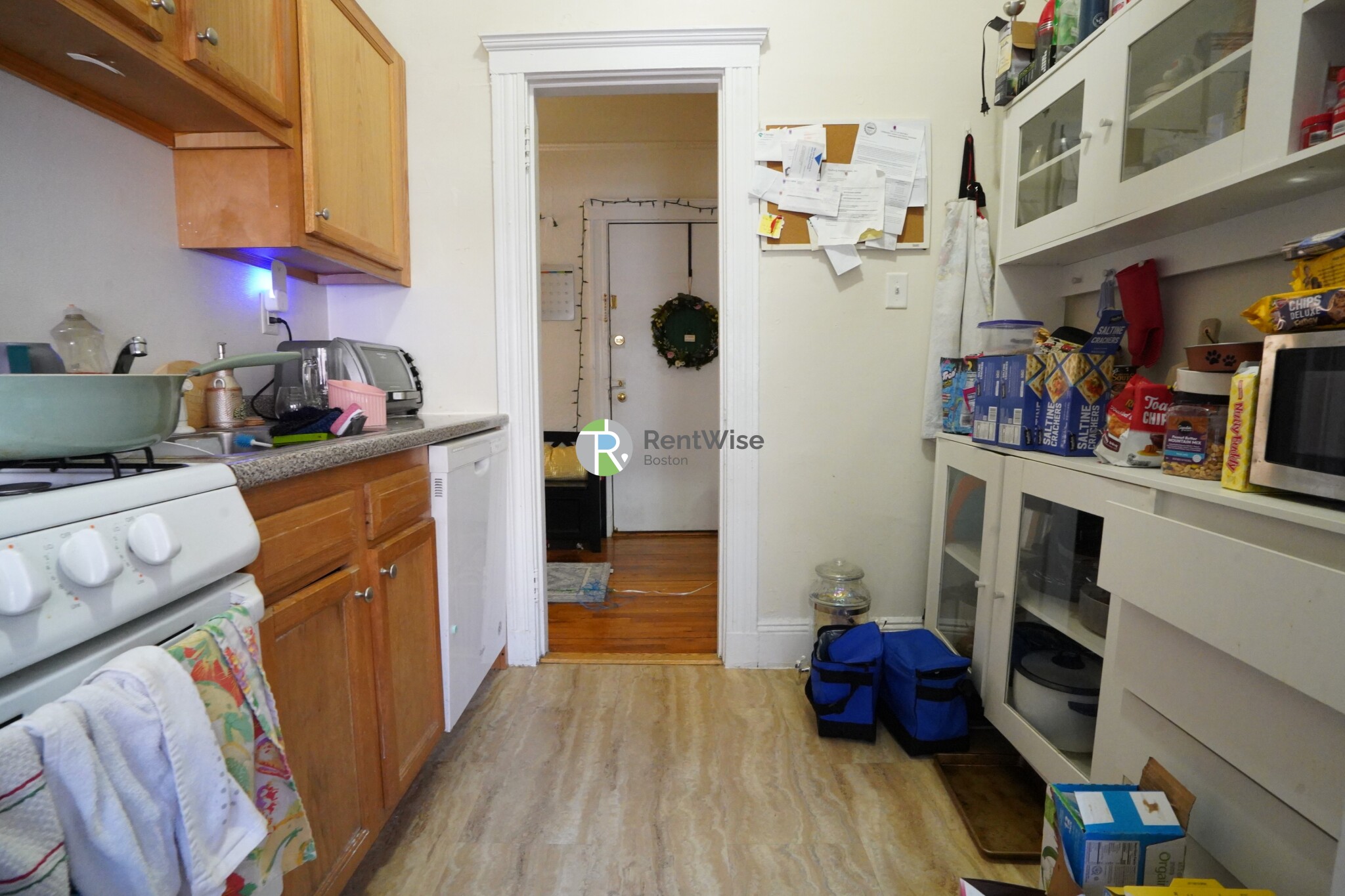 1687 Commonwealth Ave, Brighton