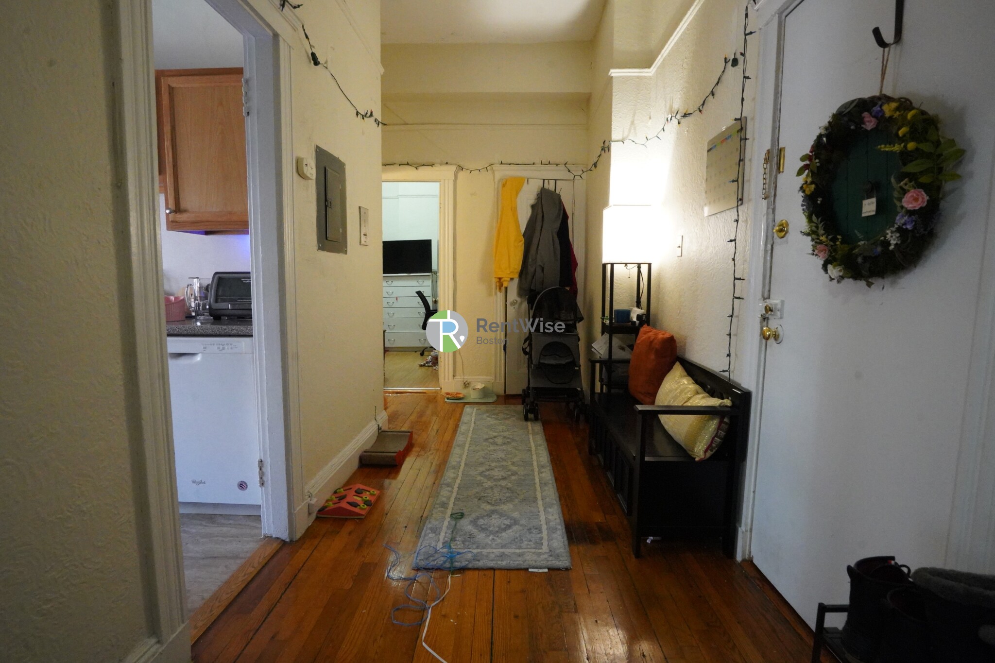 1687 Commonwealth Ave, Brighton