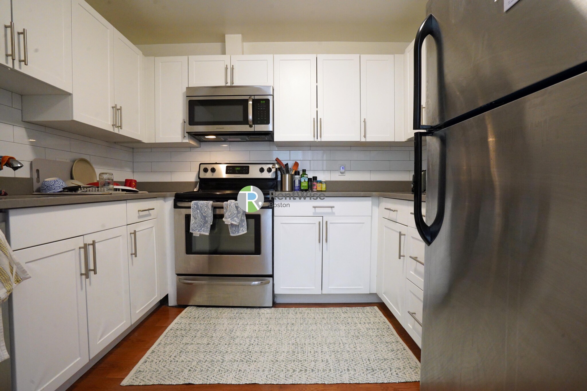 525 Massachusetts Ave, Roxbury