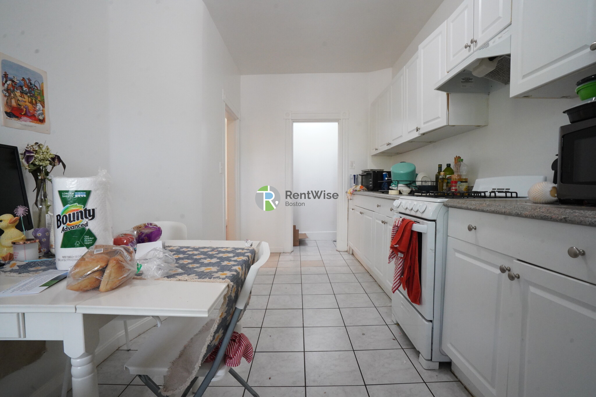 81 Brighton Ave, Allston