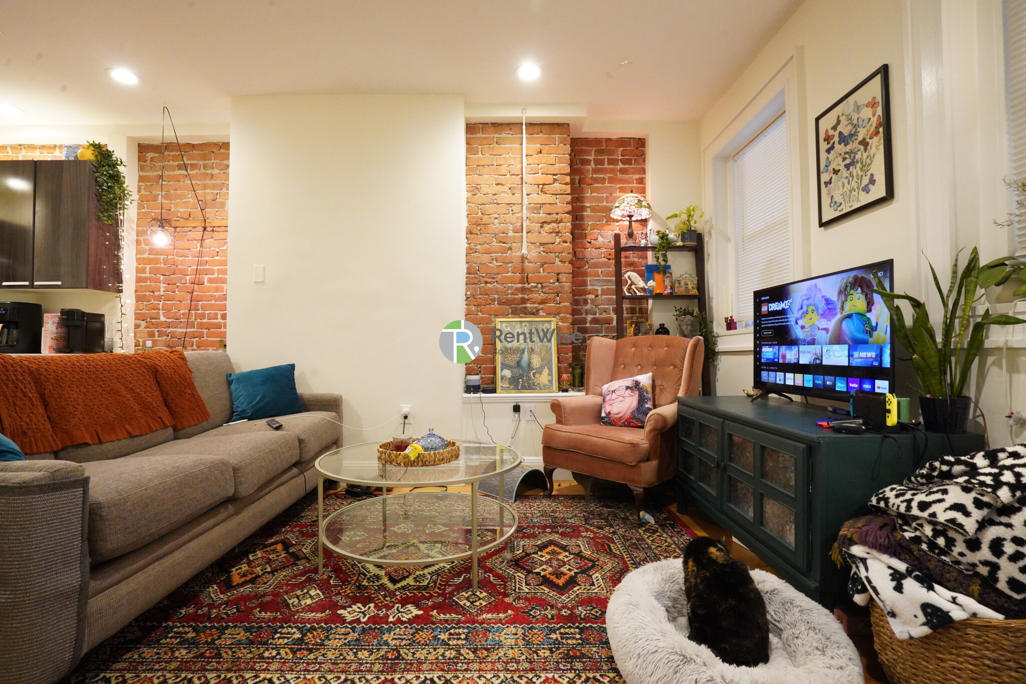 10 Brainerd Rd, Allston