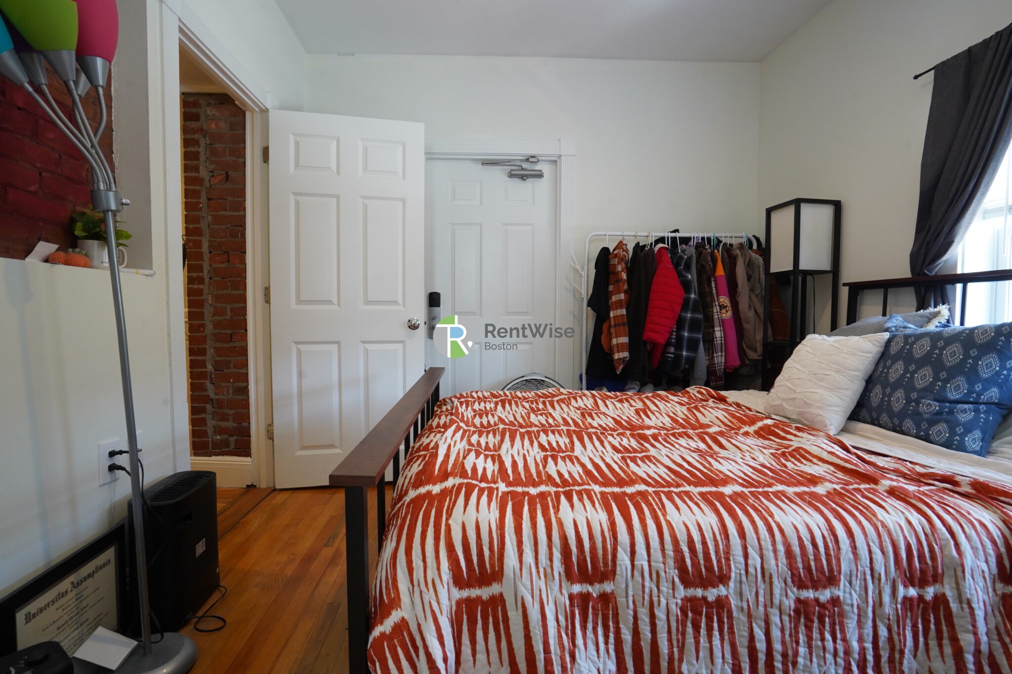 10 Brainerd Rd, Allston