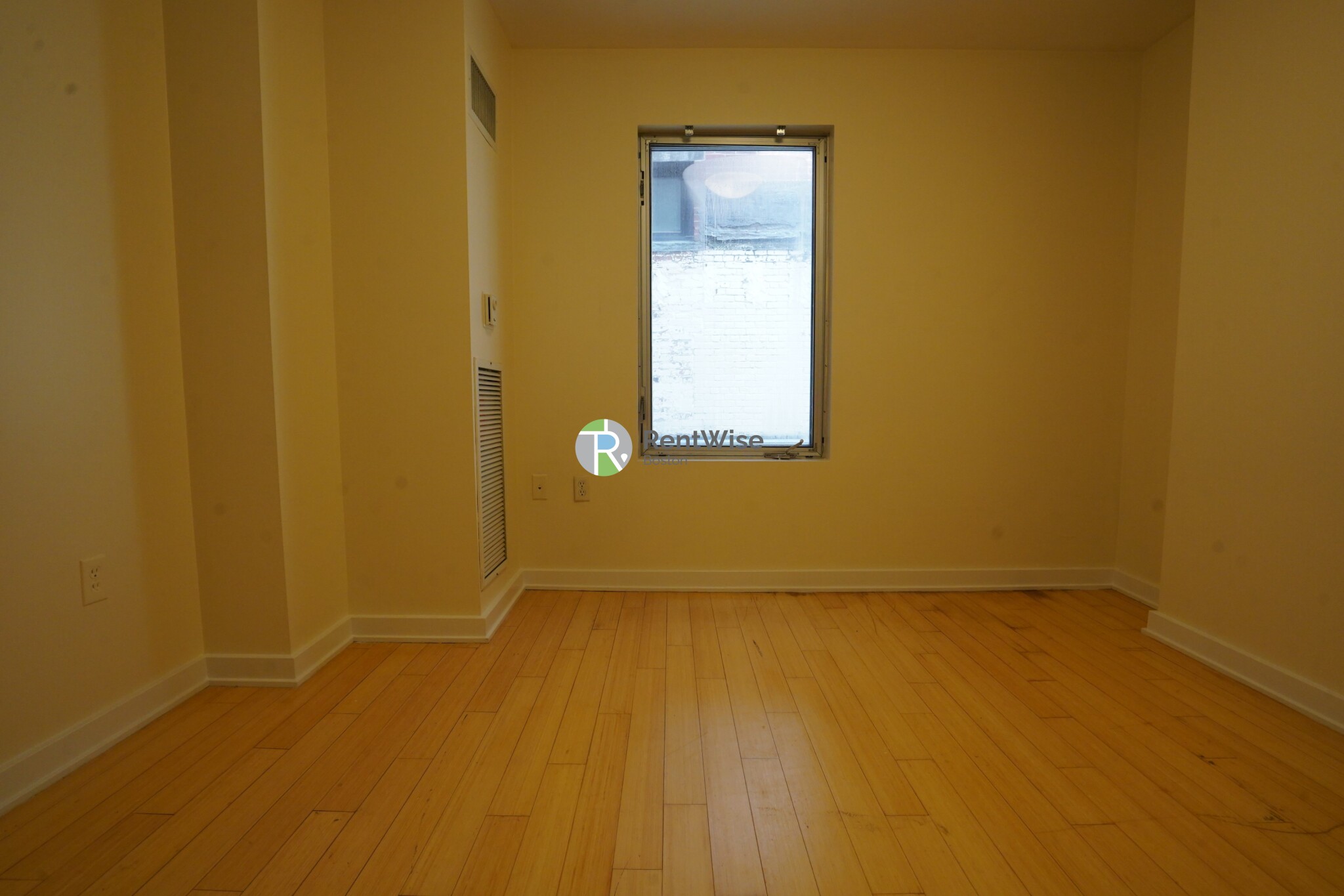 40 Boylston St, Downtown