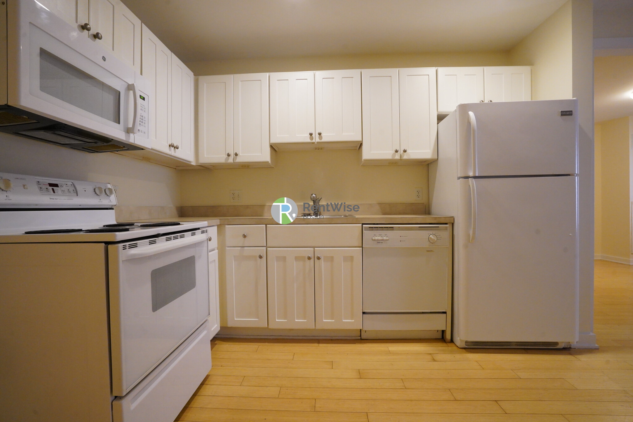 40 Boylston St, Downtown