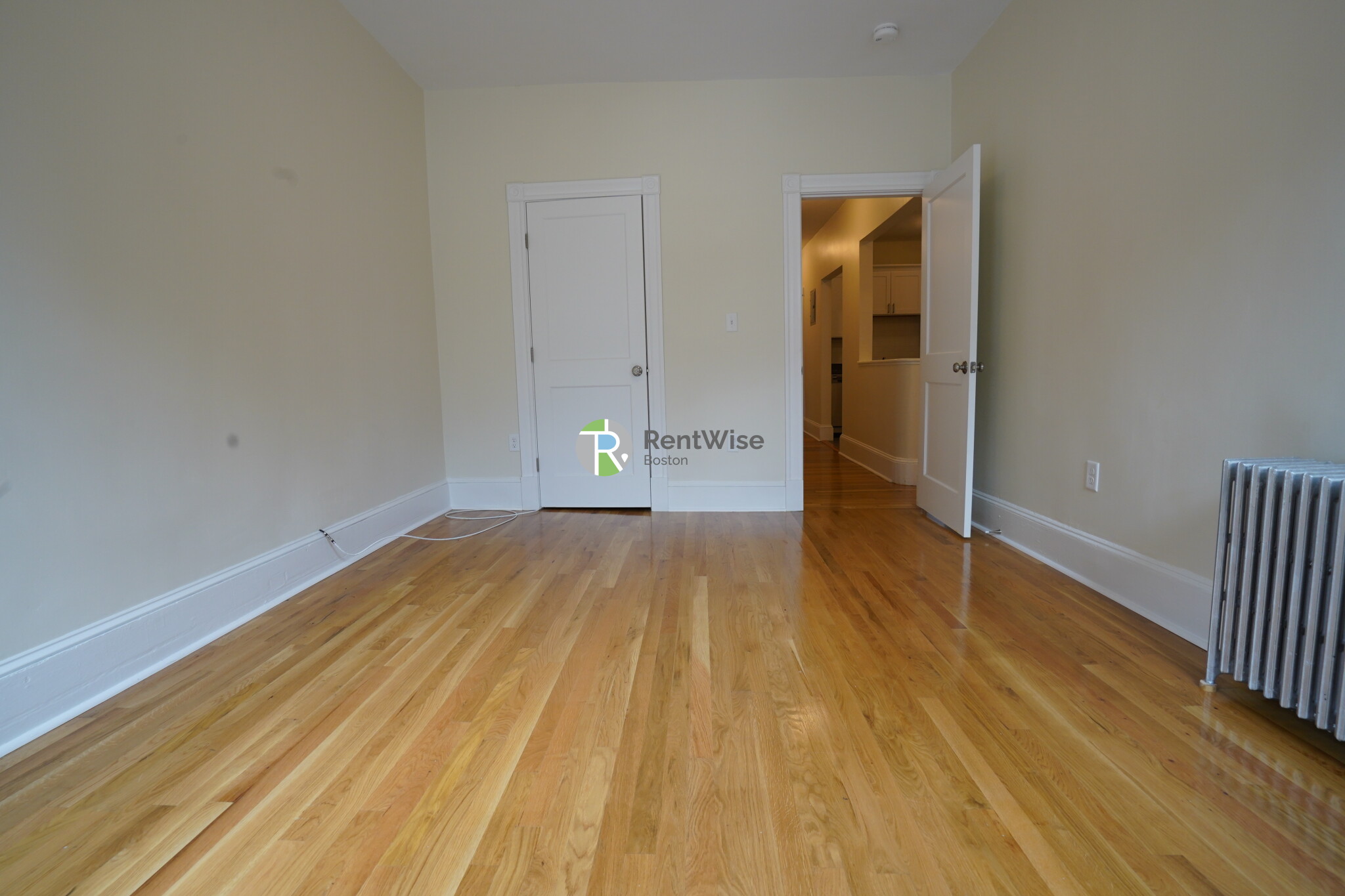 1595 Beacon St, Brookline