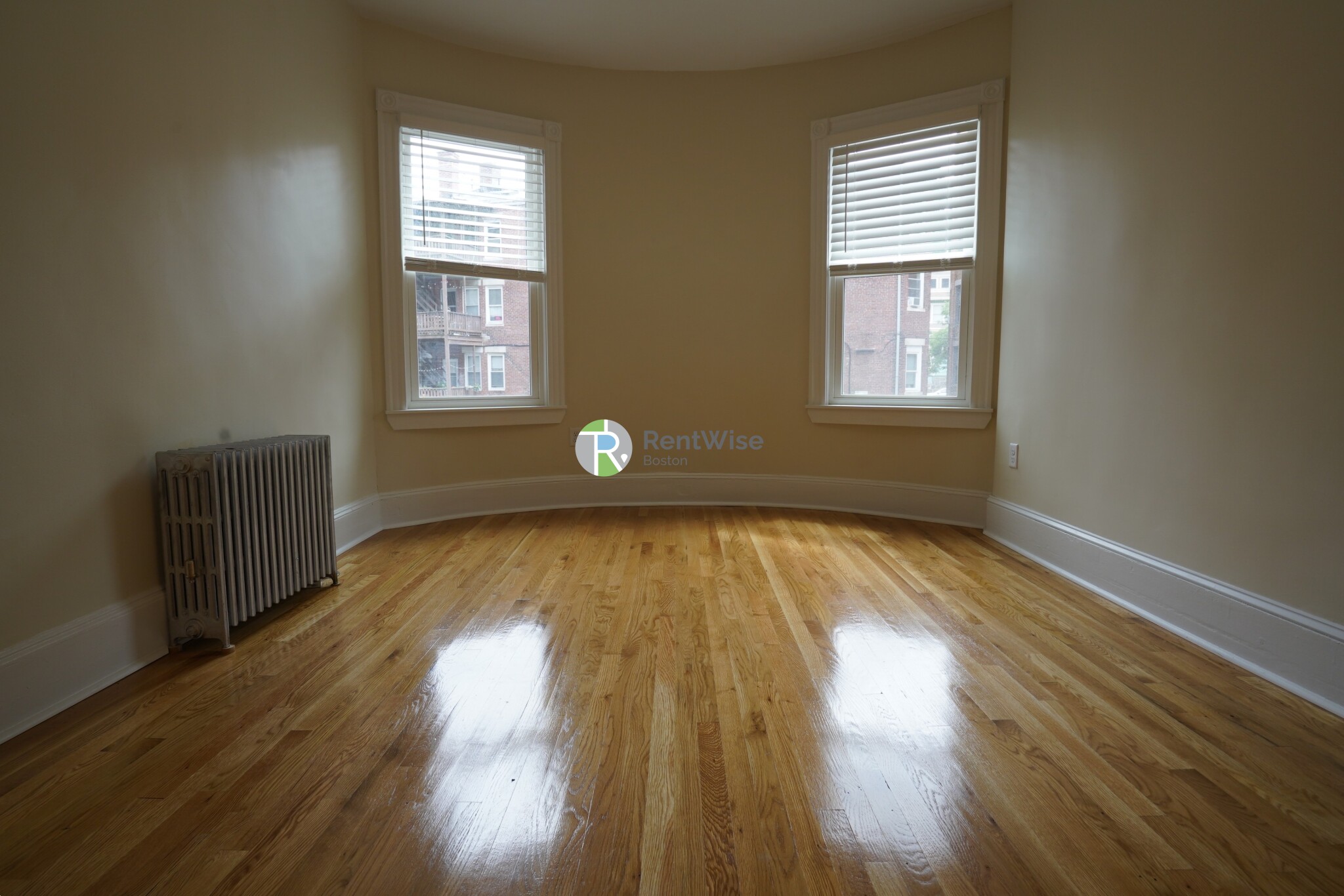 1595 Beacon St, Brookline