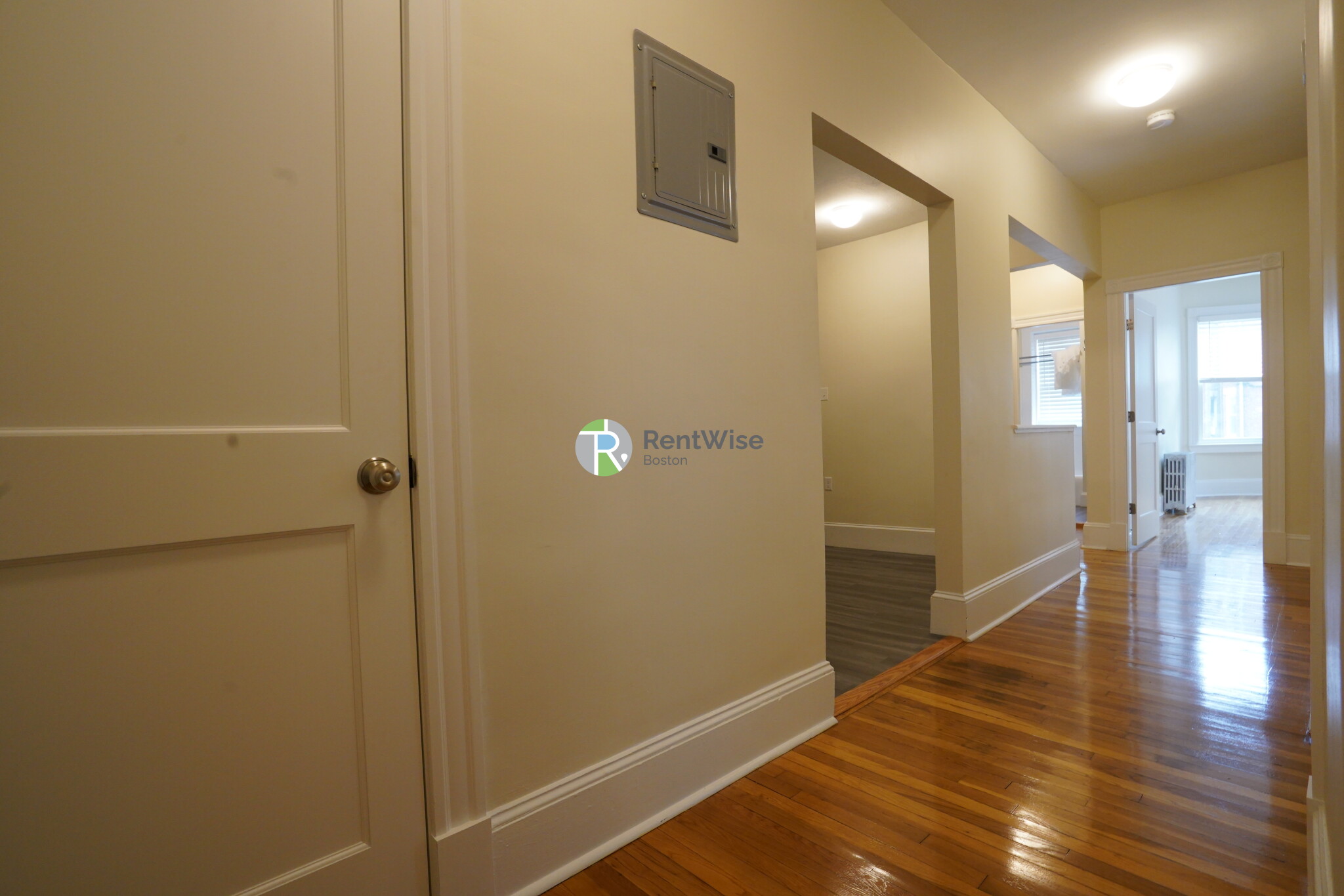 1595 Beacon St, Brookline