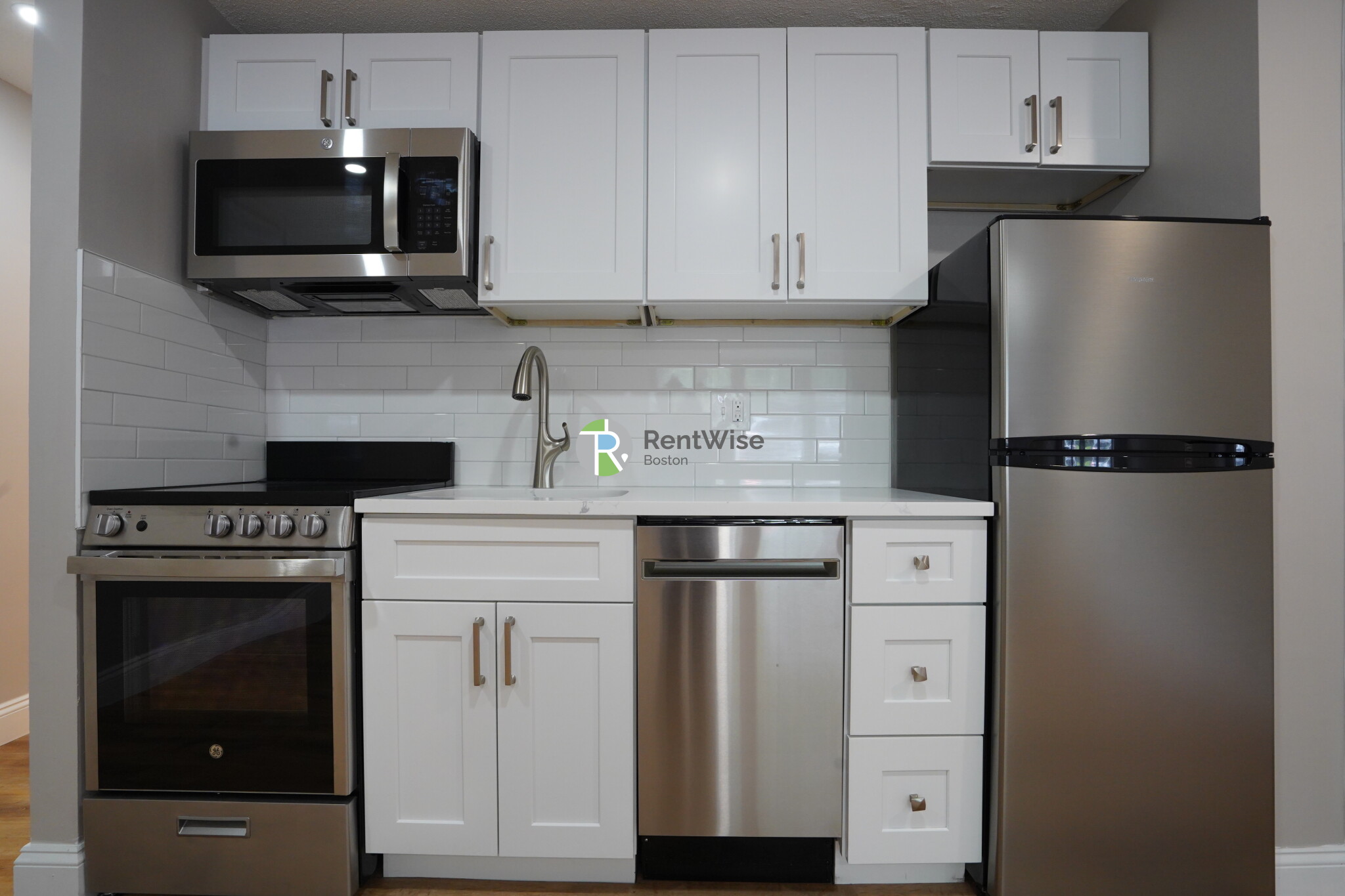 77 Mason Ter, Corey Hill