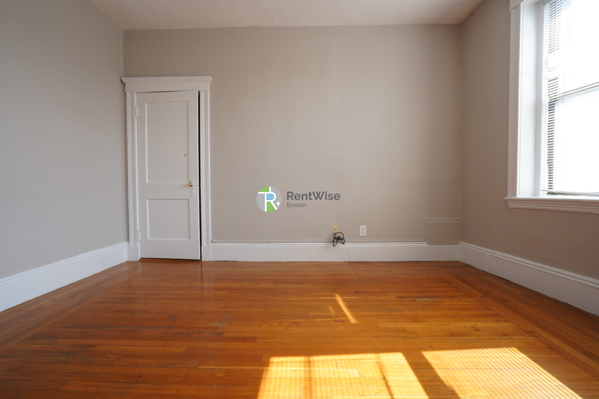 56 Gardner St, Allston