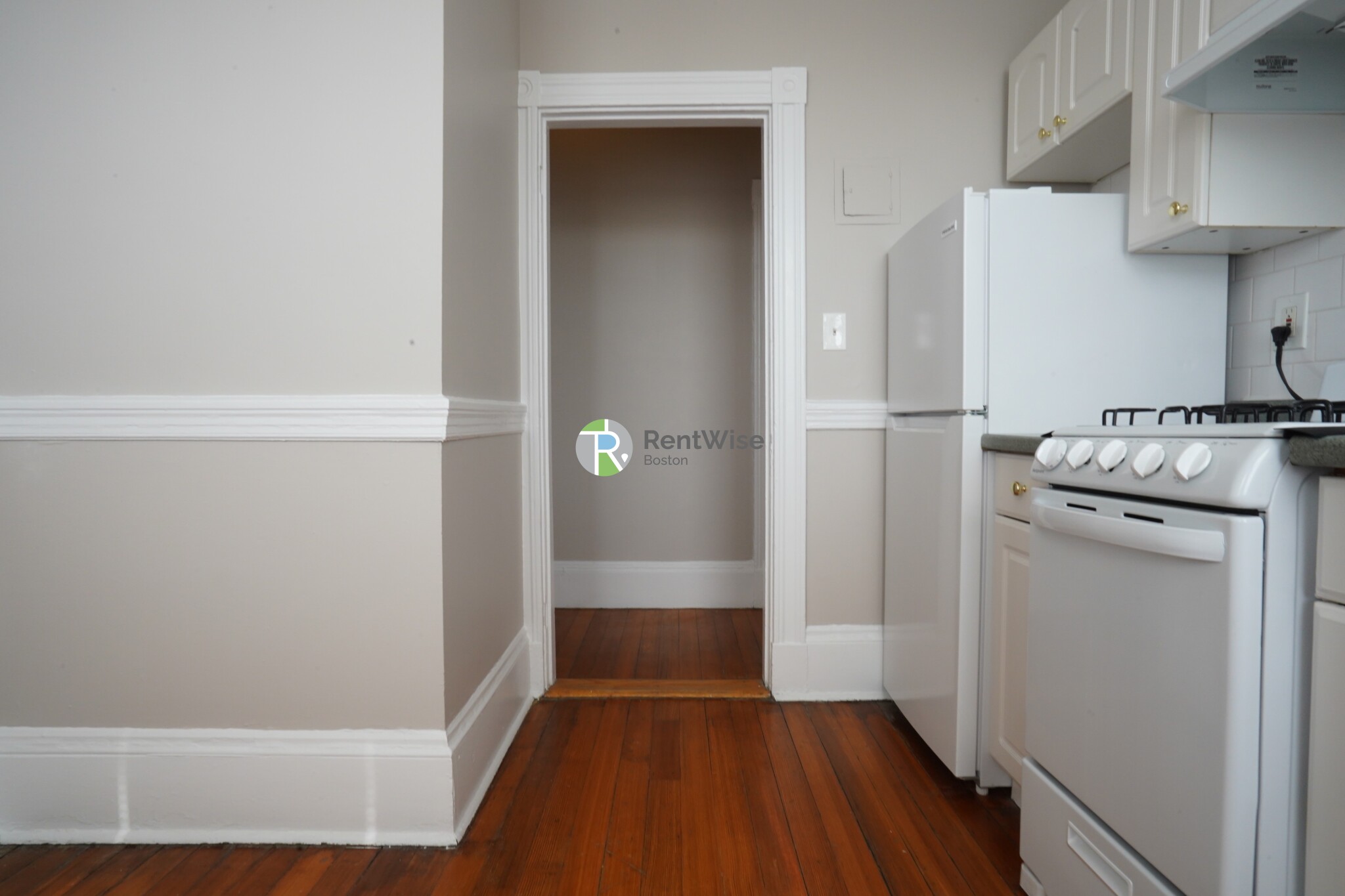 56 Gardner St, Allston