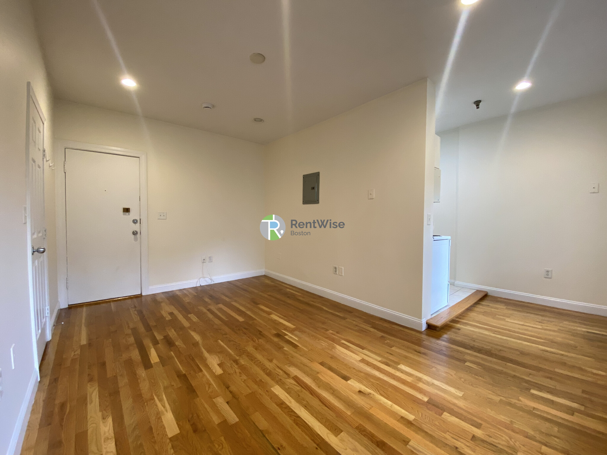 60 Queensberry St, Fenway