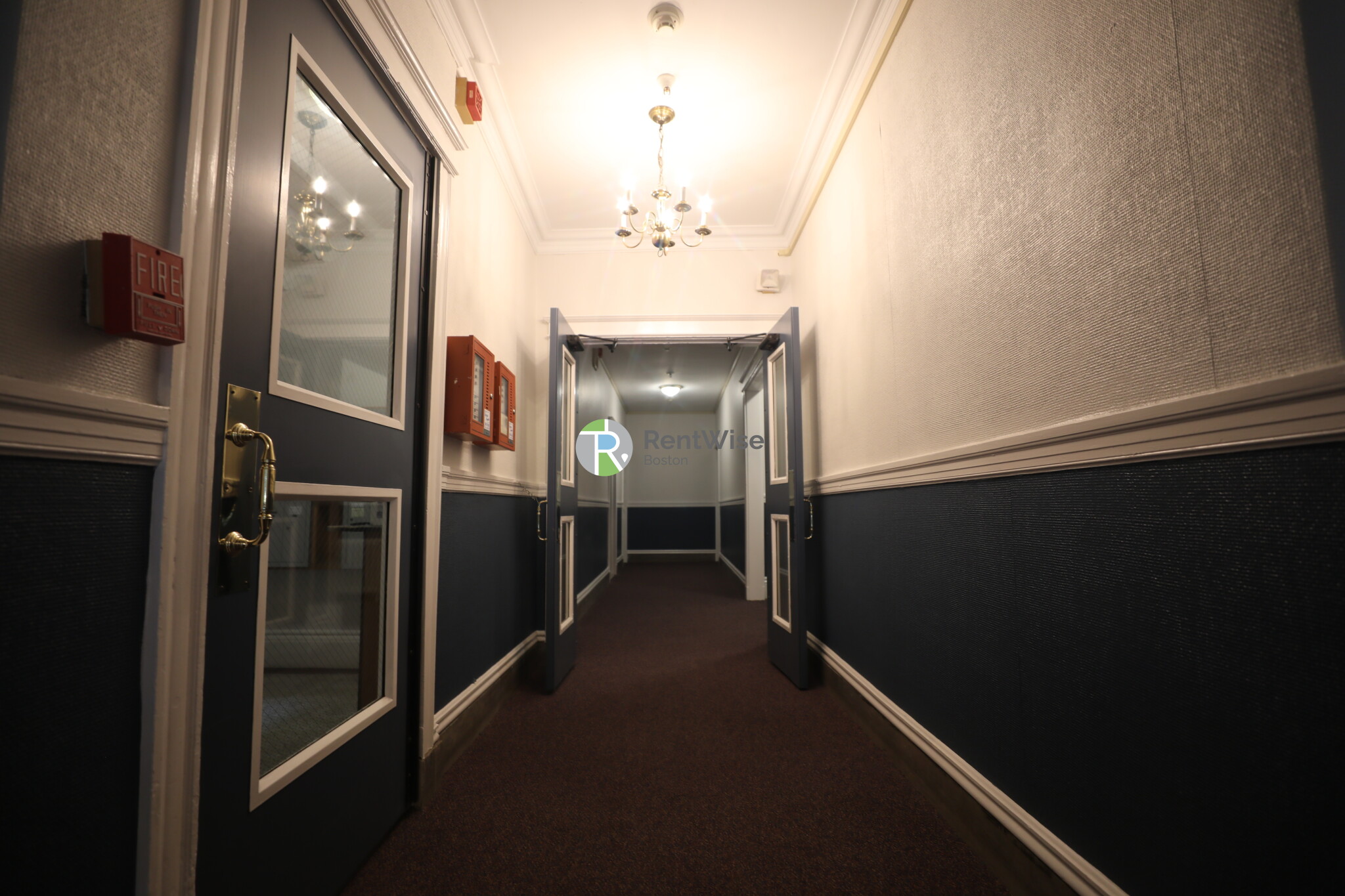 60 Queensberry St, Fenway