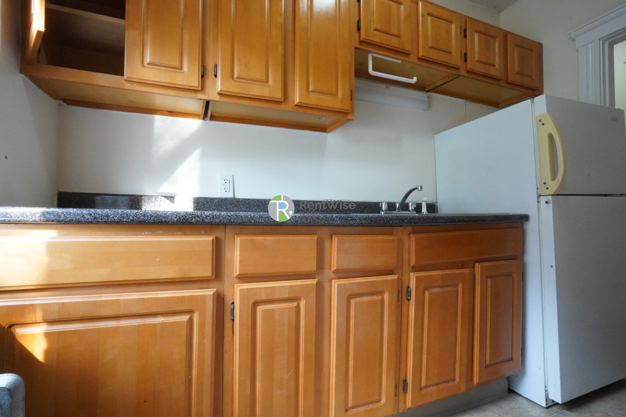 135 Washington St, Brighton