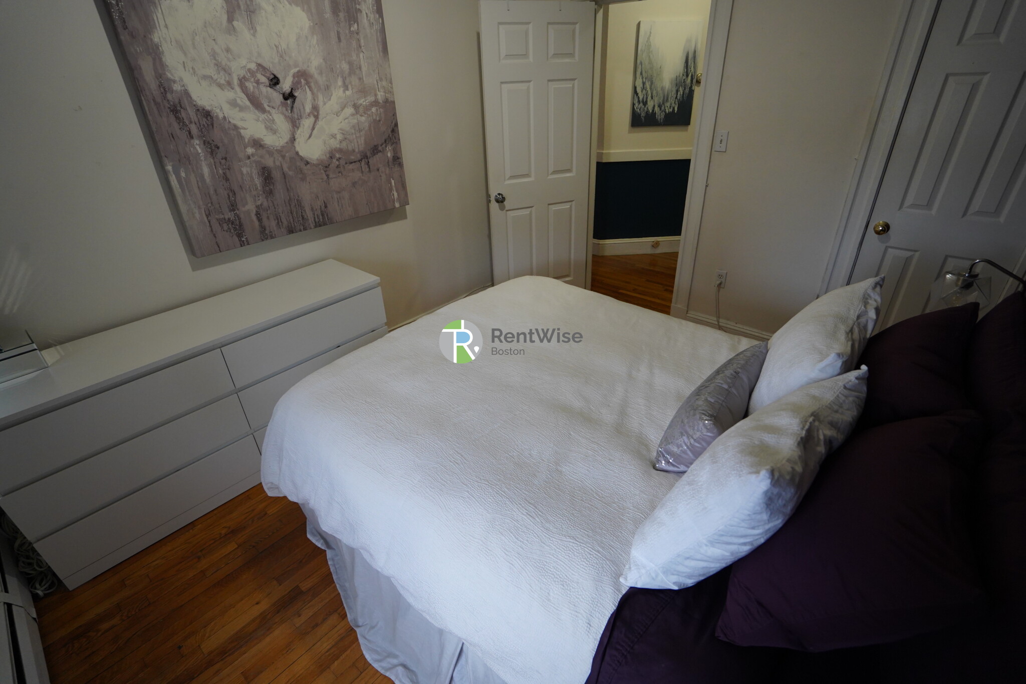 1844 Commonwealth Ave, Brighton