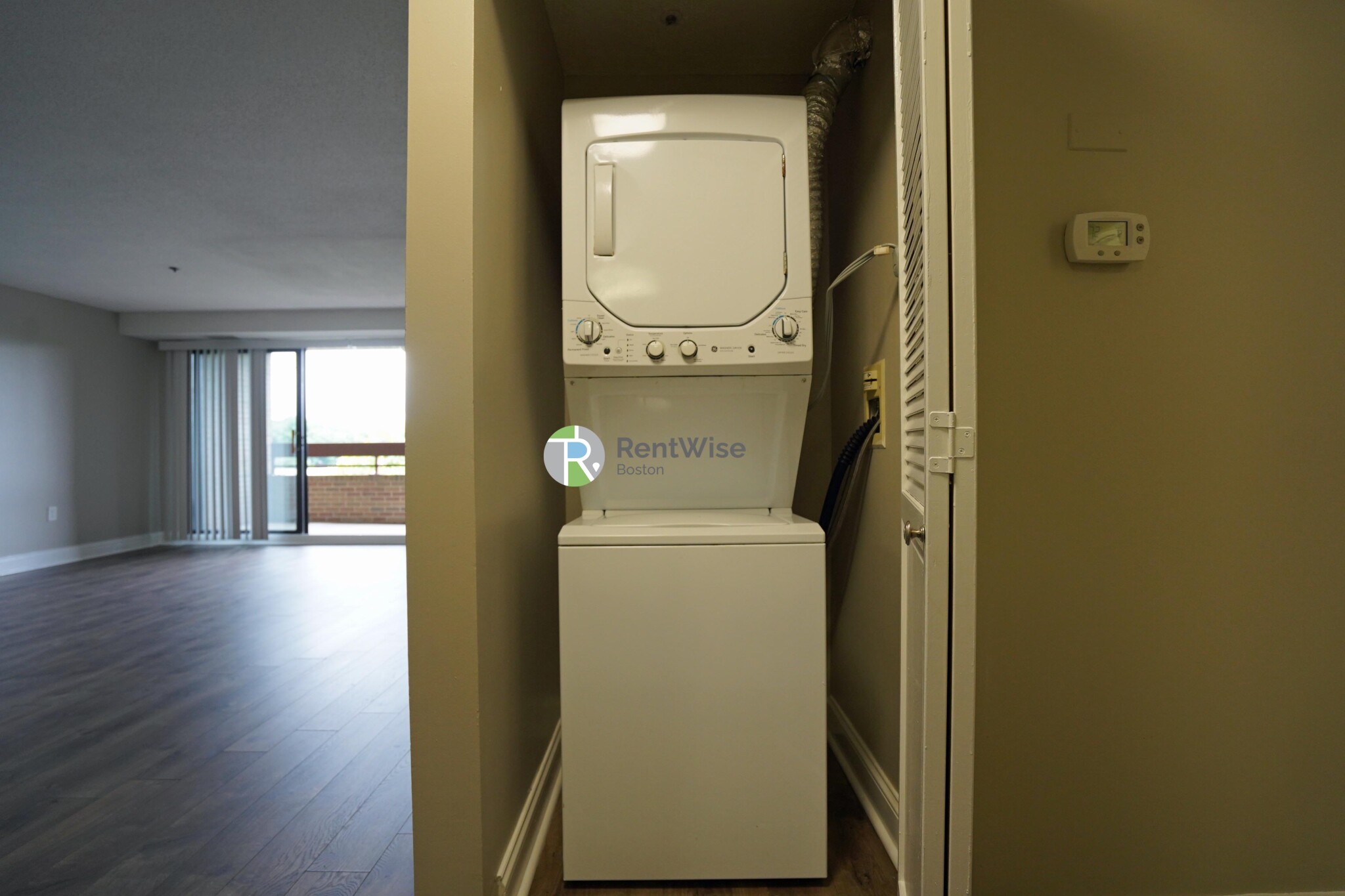 1111 Beacon St, Longwood