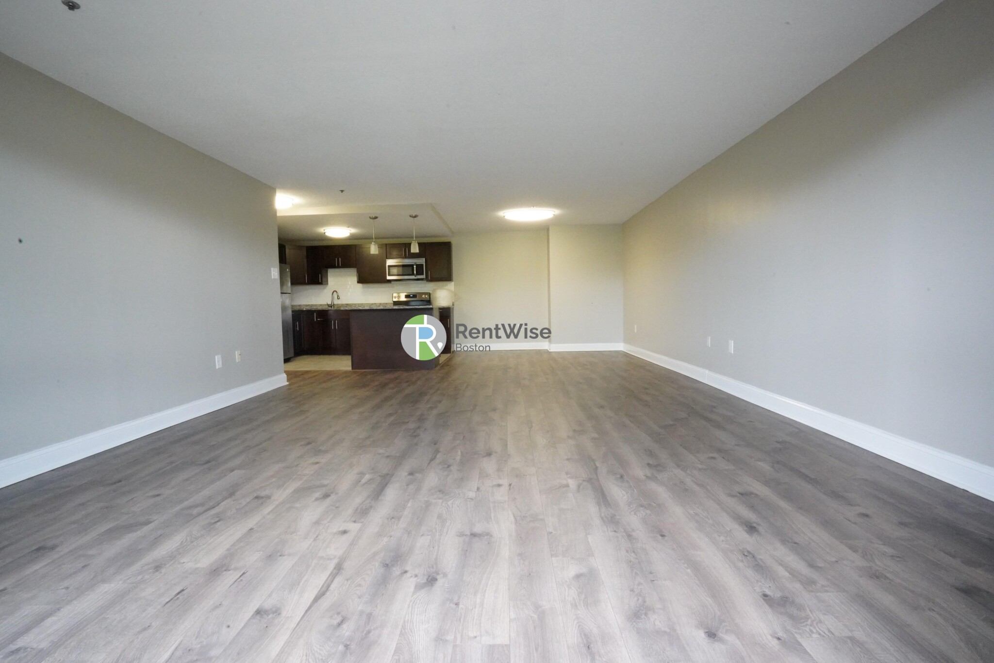 1111 Beacon St, Longwood