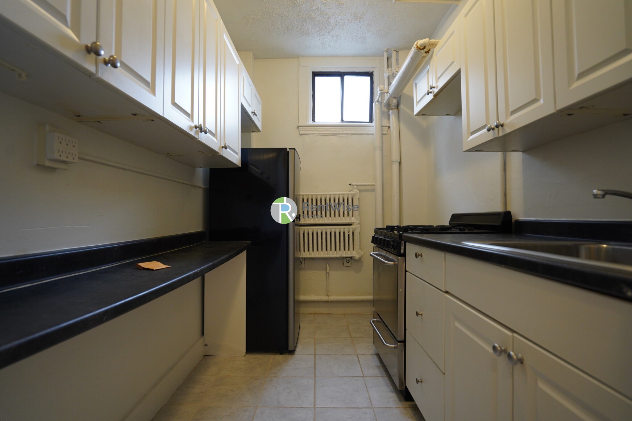 230 Walnut St, Newtonville