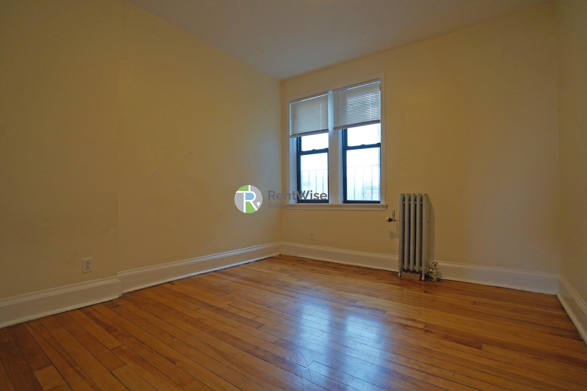 1218 Commonwealth Ave, Allston