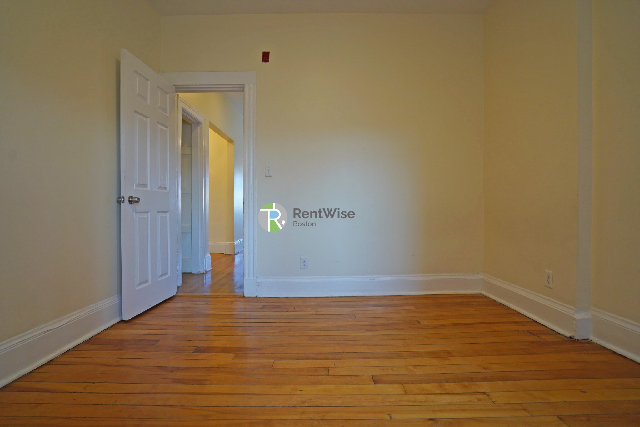 1218 Commonwealth Ave, Allston