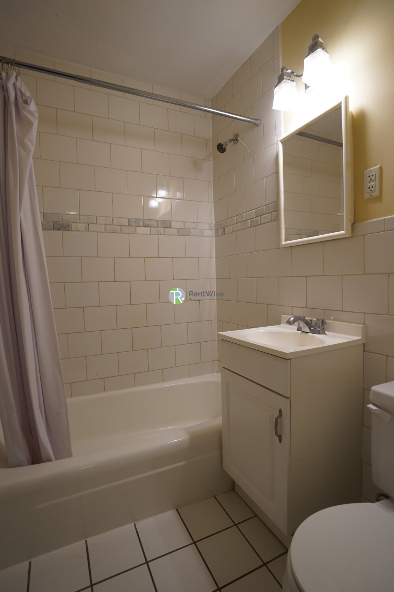 1200 Commonwealth Ave, Brighton