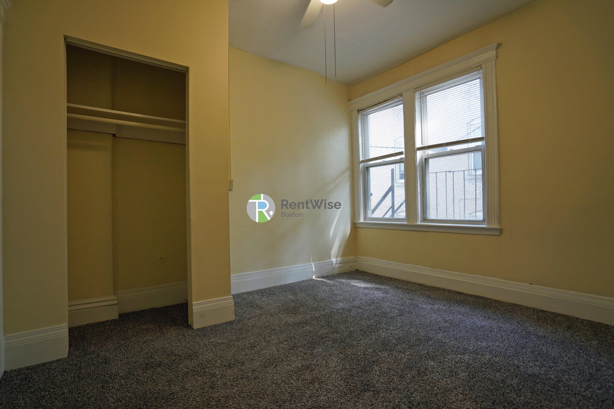 10 Lorraine Ter, Allston