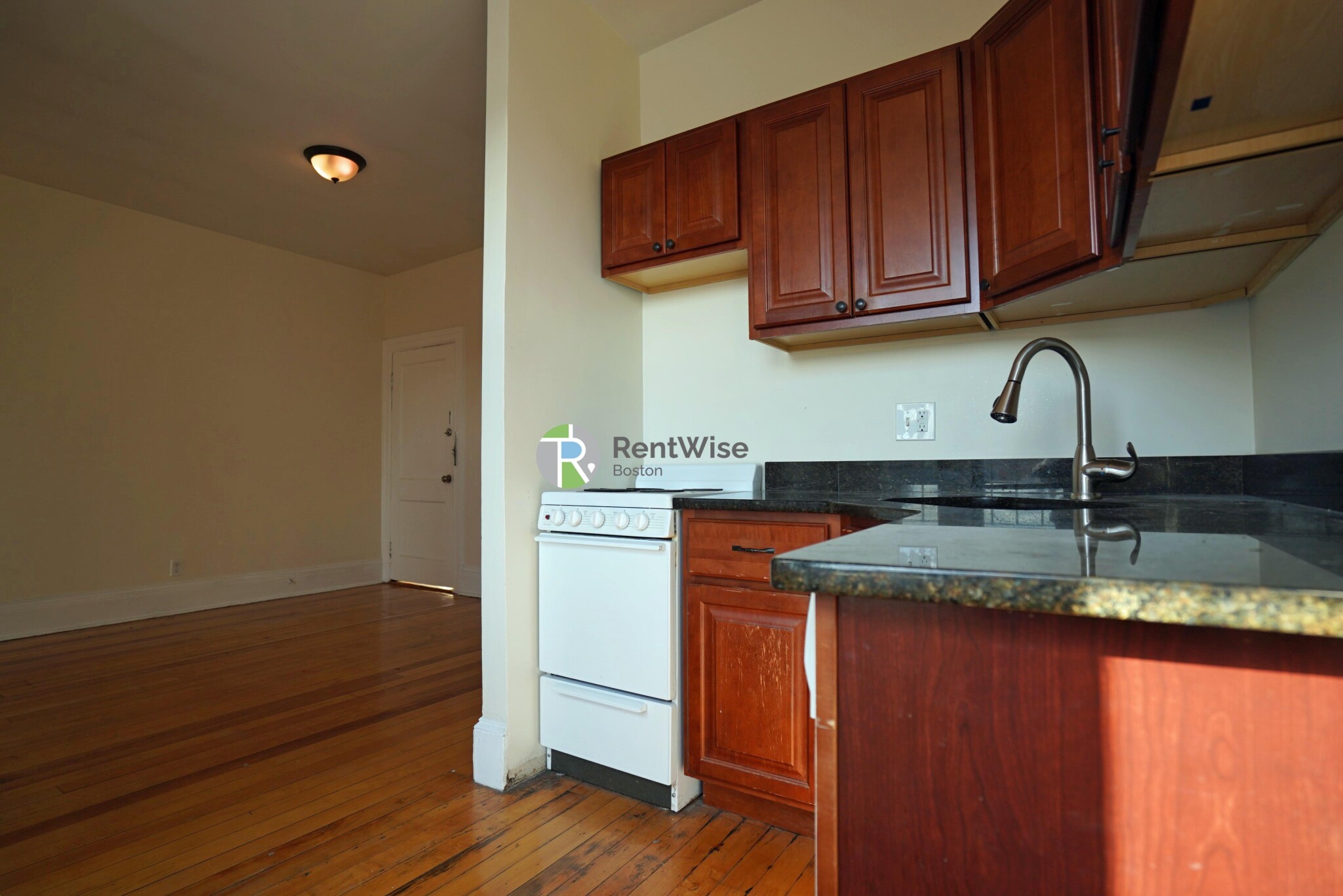 1216 Commonwealth Ave, Brighton