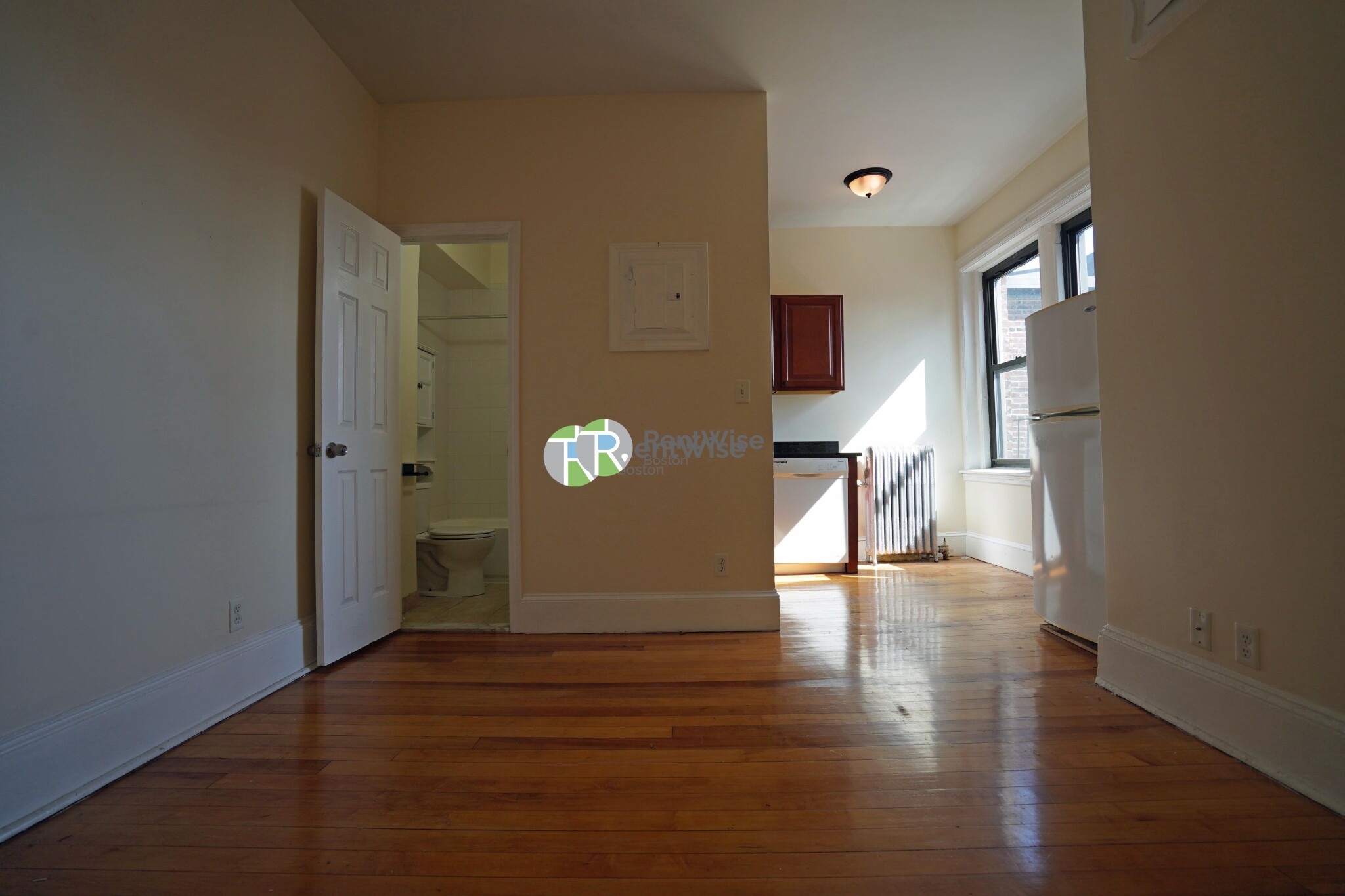 1216 Commonwealth Ave, Brighton