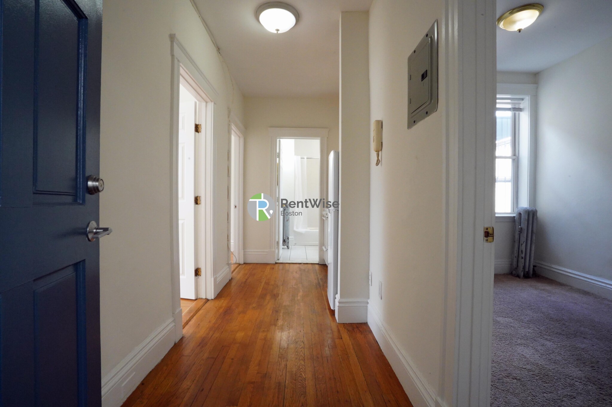 Photos of apartment on Warren St.,Boston MA 02135