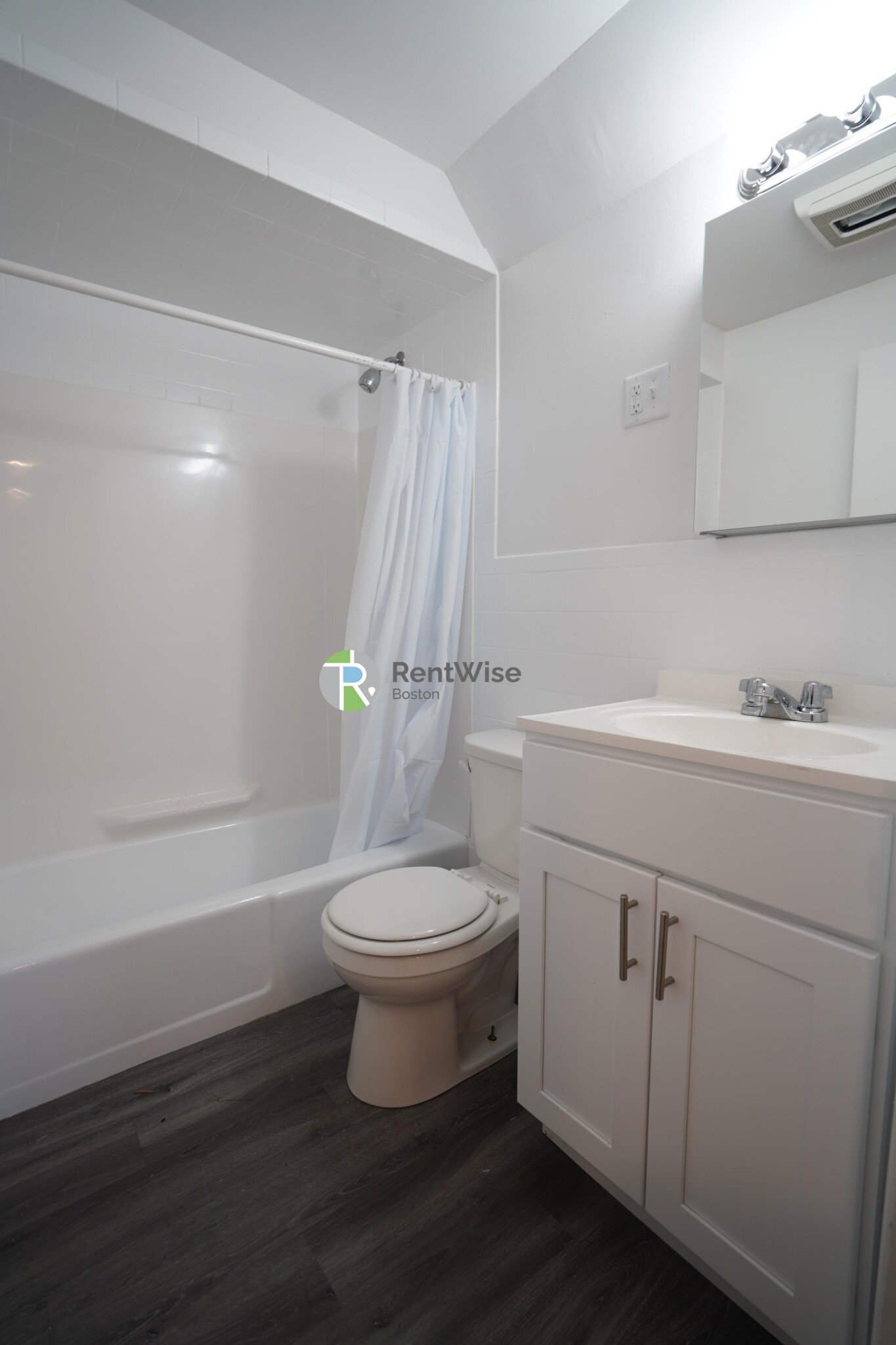 312 Tappan St, Aspinwall Hill