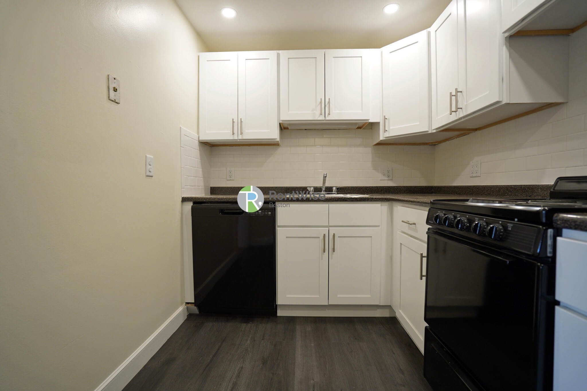 312 Tappan St, Aspinwall Hill