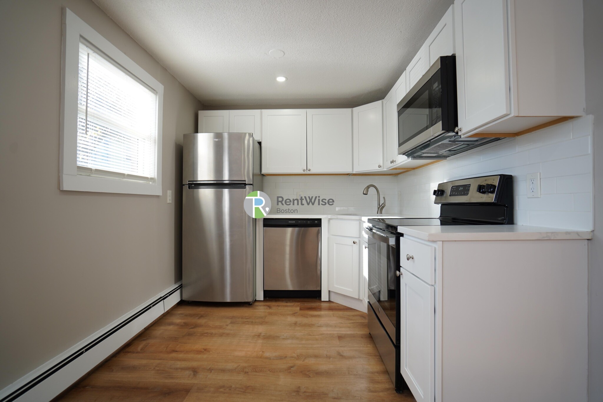 121 Ash St, South Side