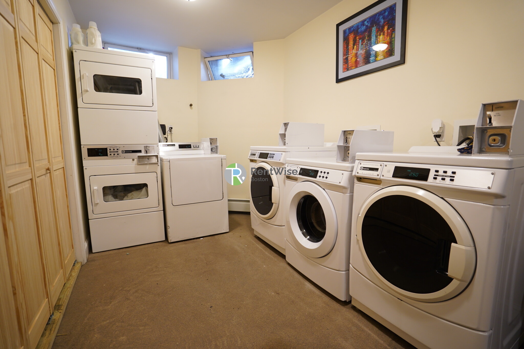 389 Harvard St, North Brookline