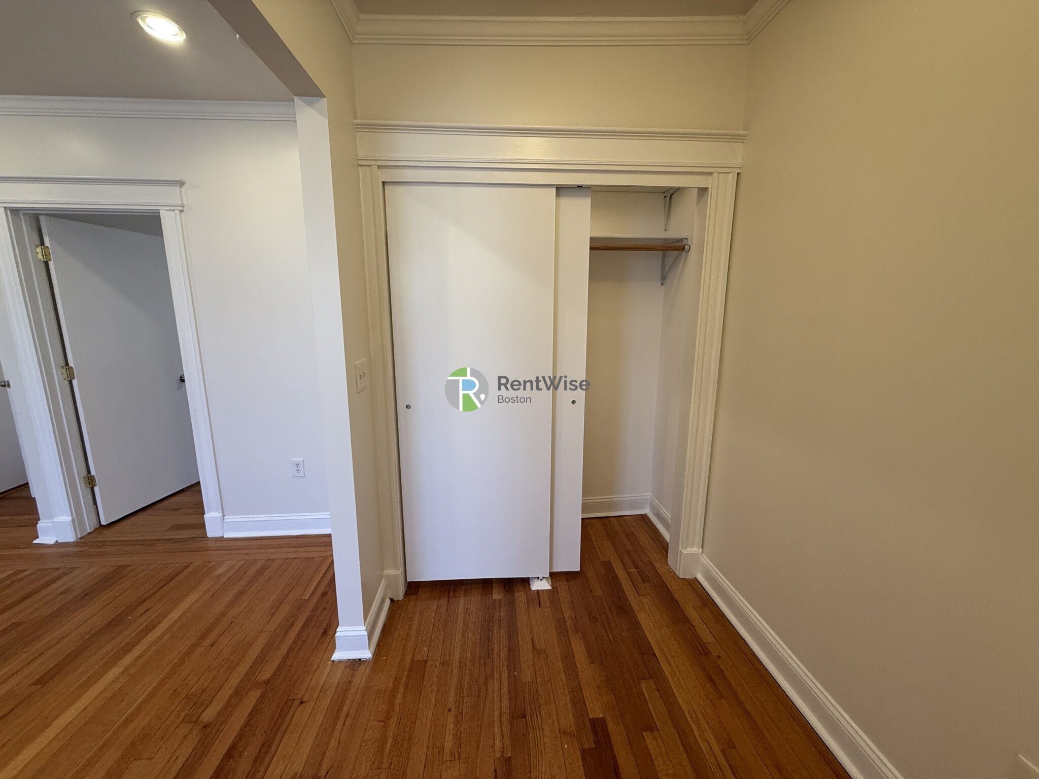 96 Washington St, Brighton