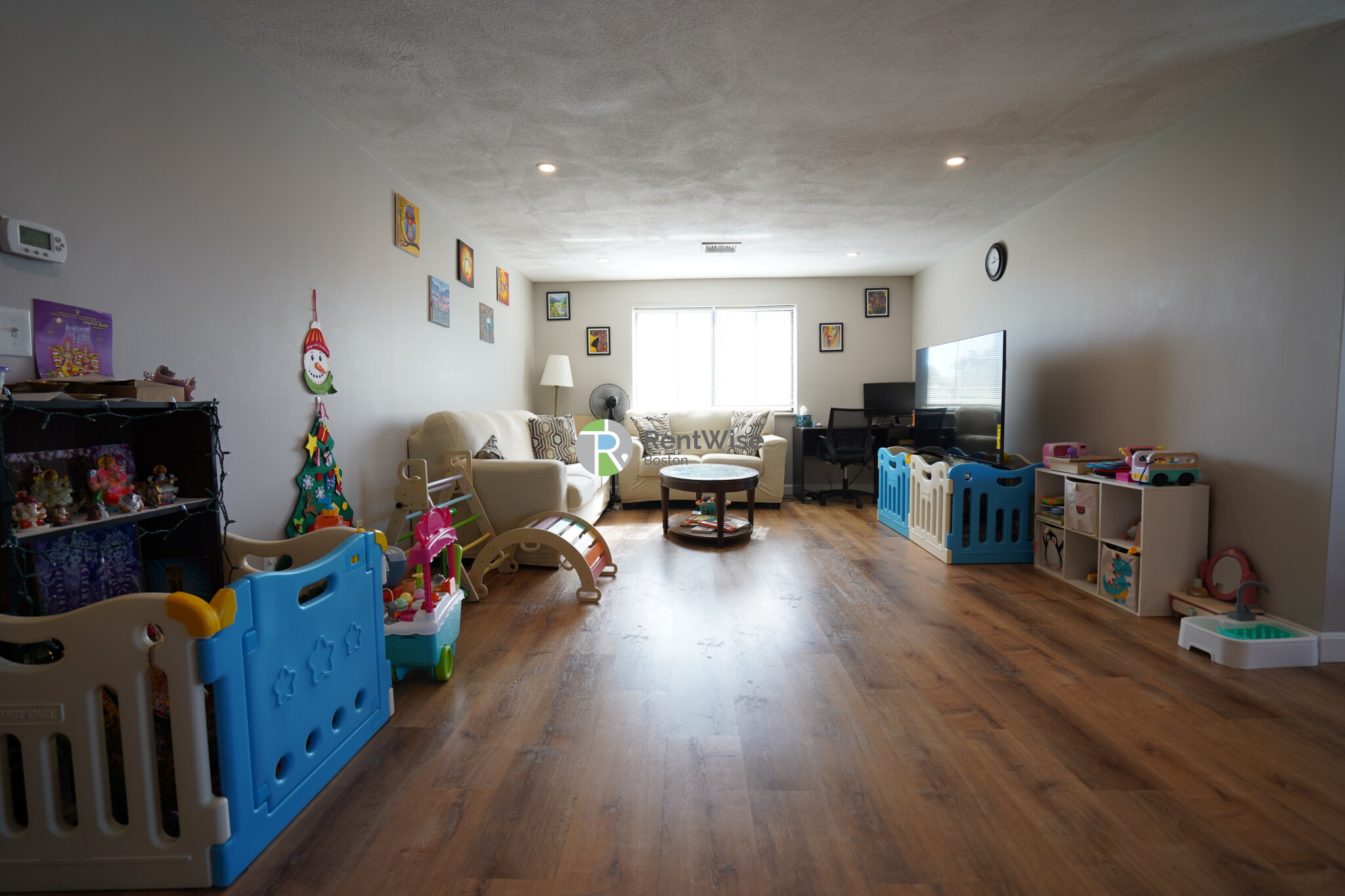 404 Langley Rd., Newton, MA - 3,495 USD/ month