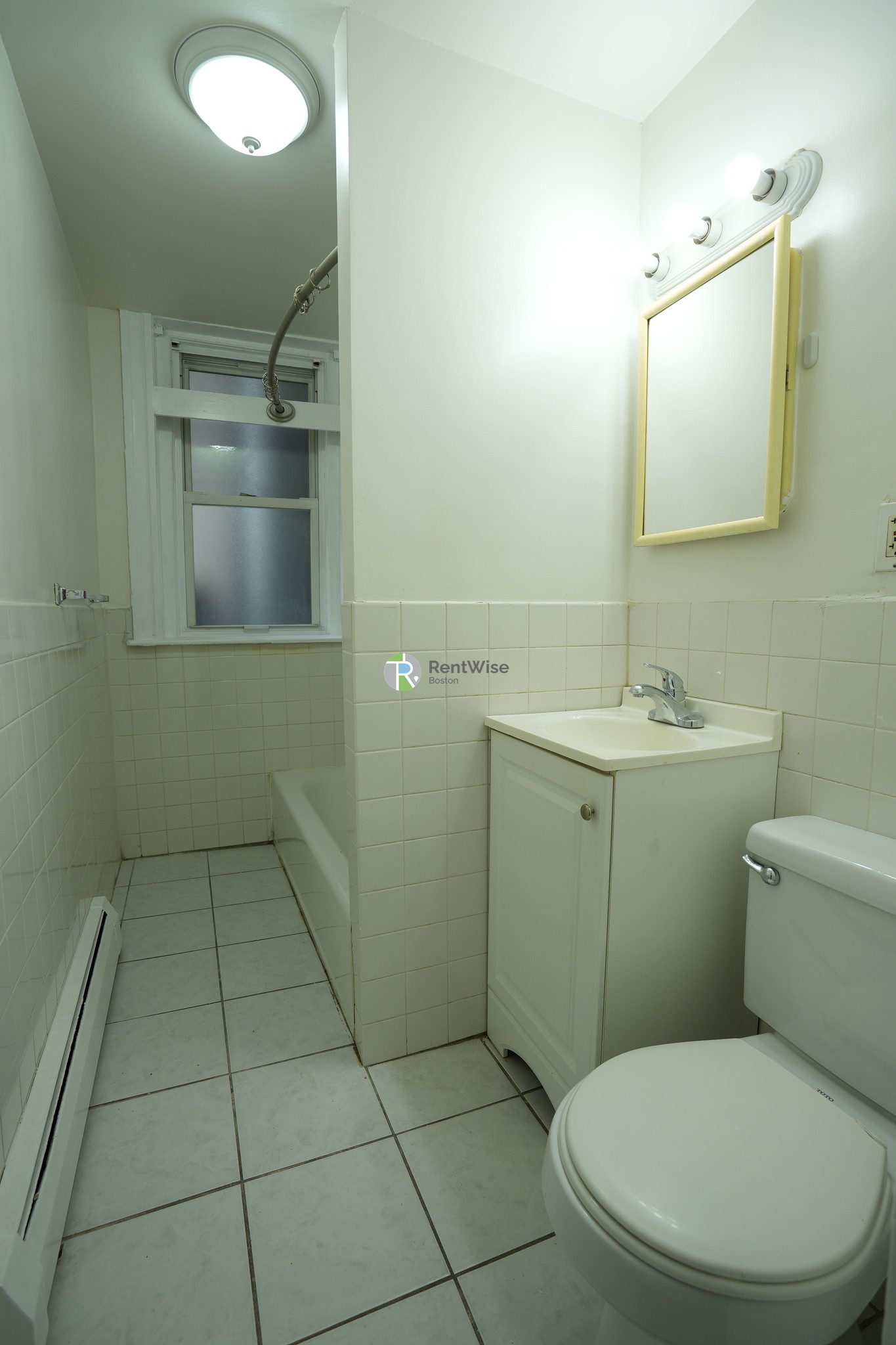 Photos of apartment on Commonwealth Ave.,Boston MA 02135