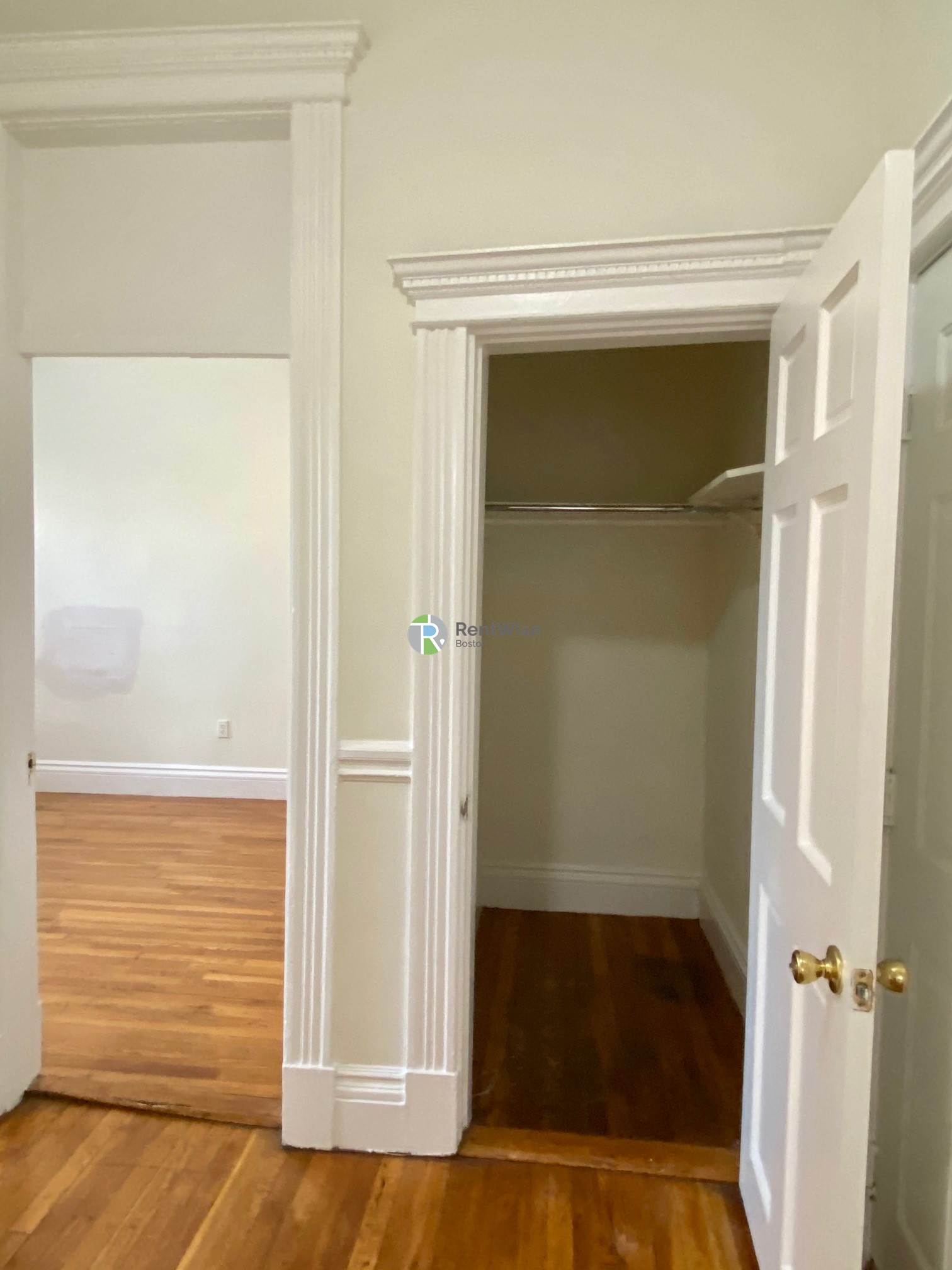 Photos of apartment on Commonwealth Ave.,Boston MA 02134