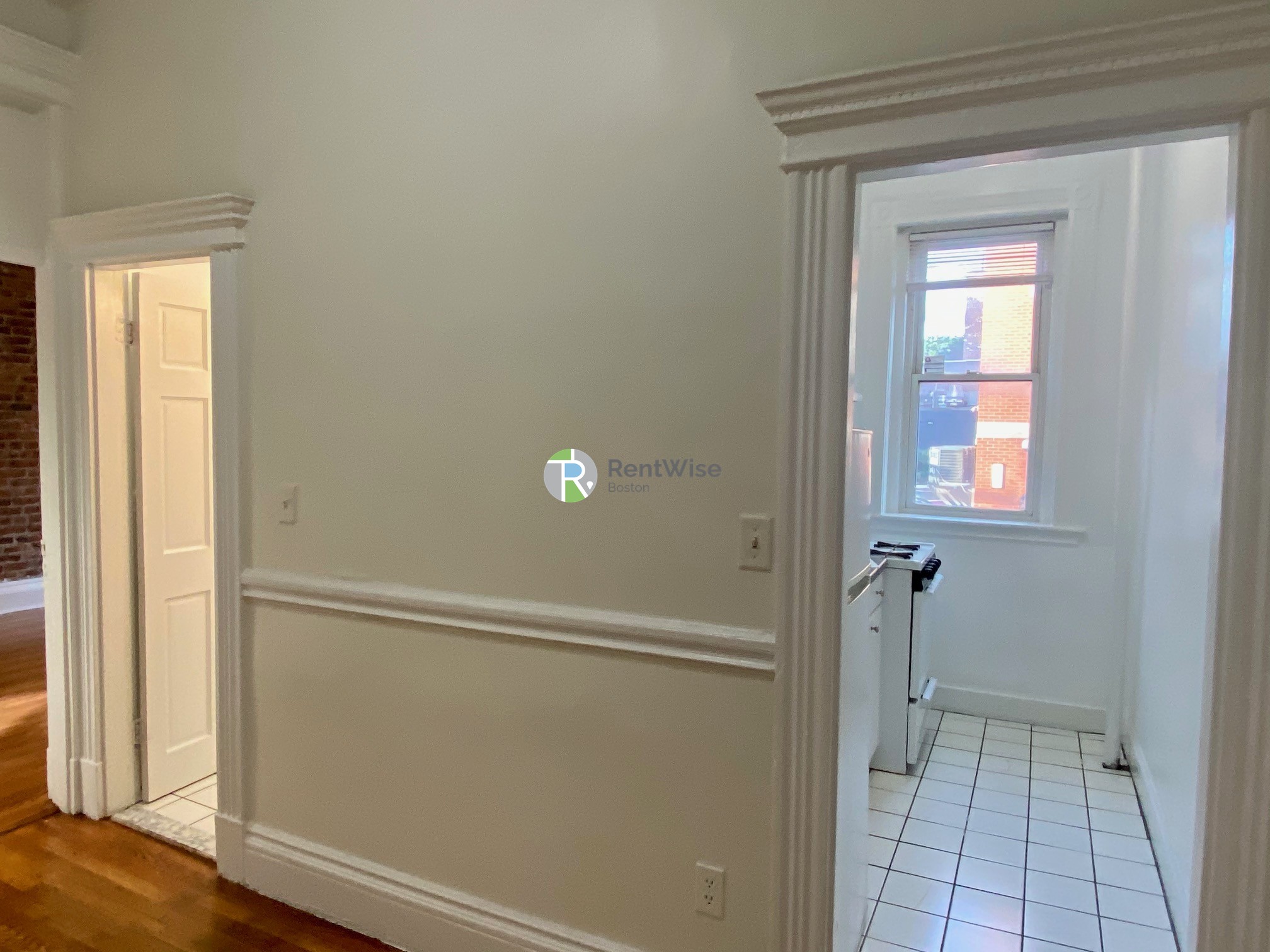 Photos of apartment on Commonwealth Ave.,Boston MA 02134
