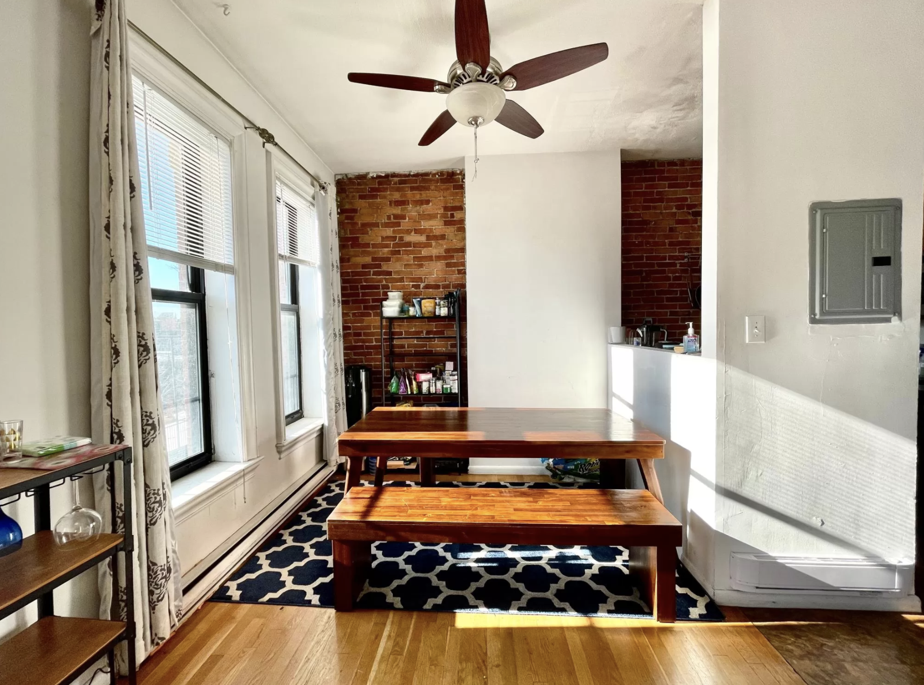 23 Cortes St, Back Bay