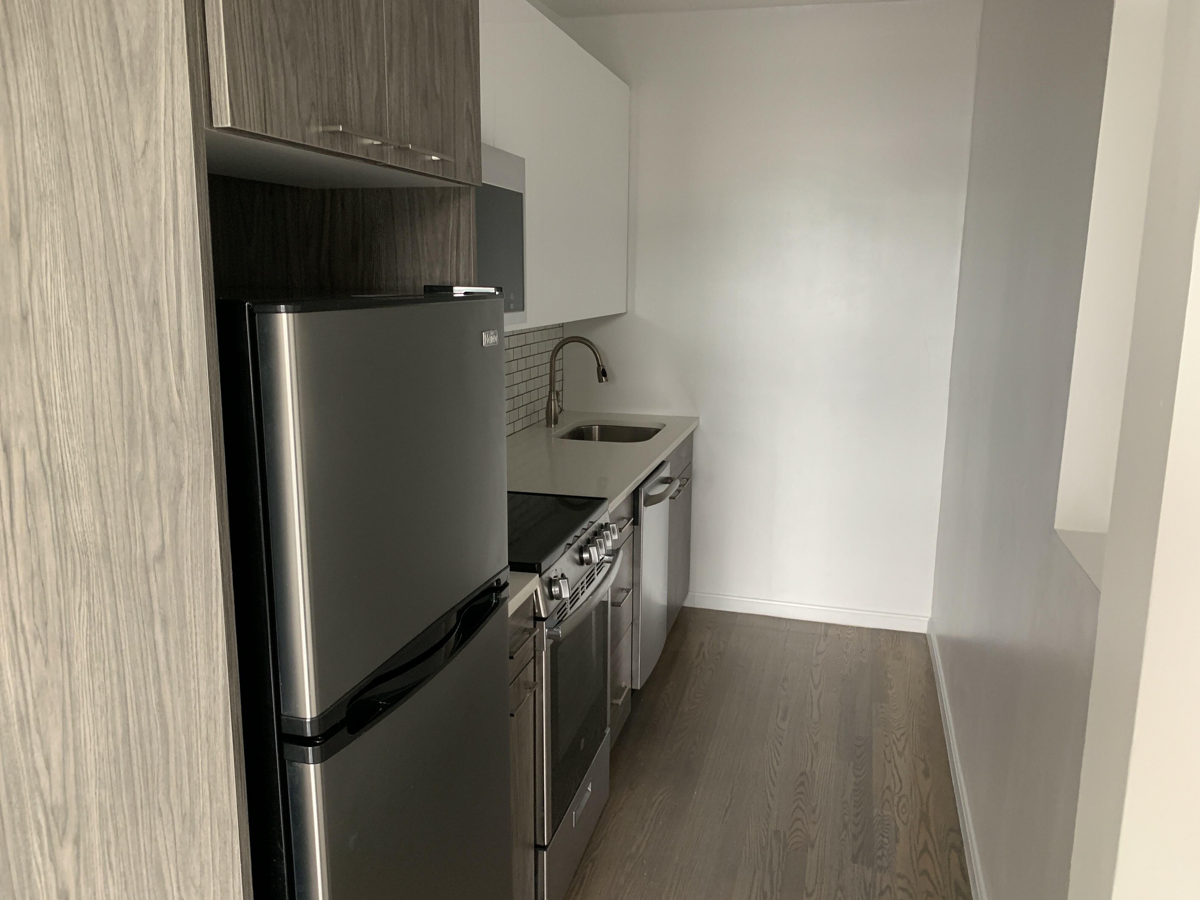 19 Peterborough St, Fenway