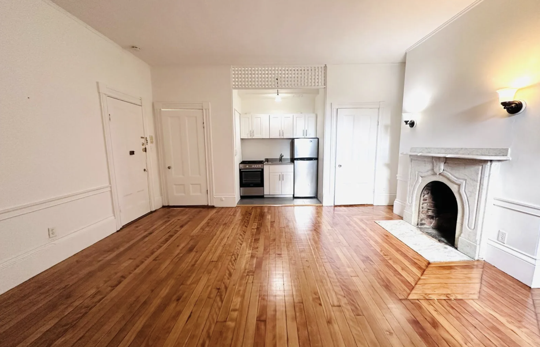 2 Joy St, Beacon Hill