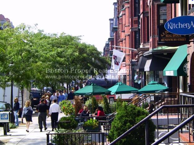 272 Newbury St, Back Bay