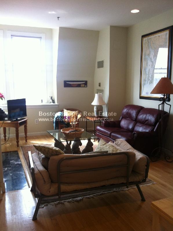 416 Marlborough St, Back Bay