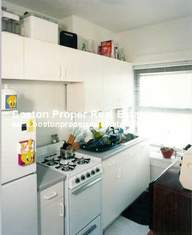 26 Hemenway St, Fenway