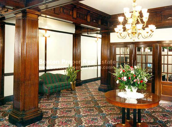 26 Hemenway St, Fenway