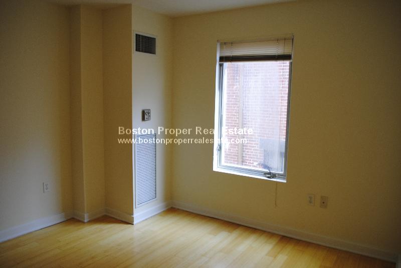 40 Boylston St, Back Bay