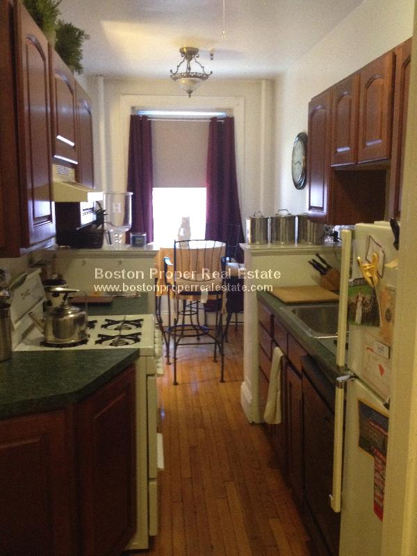 6 Marlborough St, Back Bay