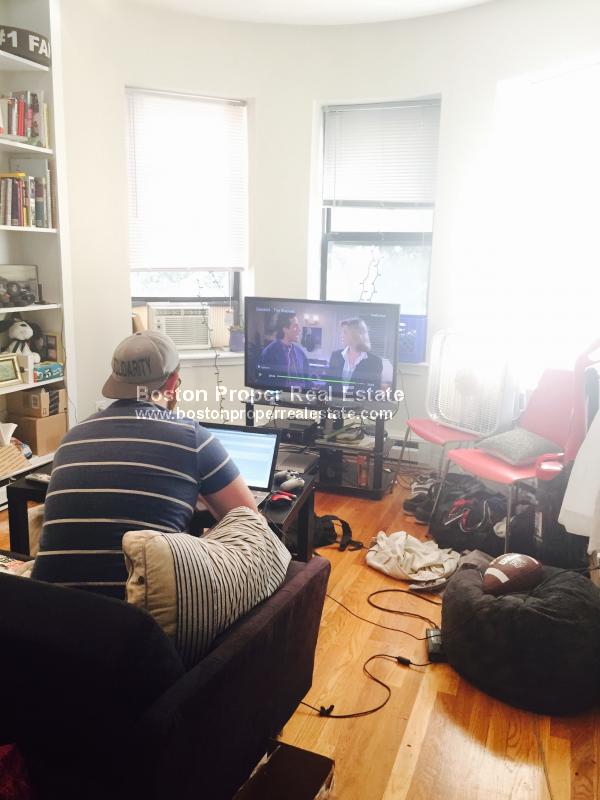 57 Westland Ave, Fenway