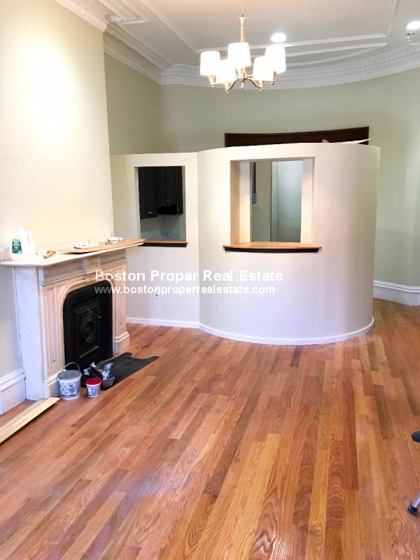 415 Massachusetts Ave, Roxbury