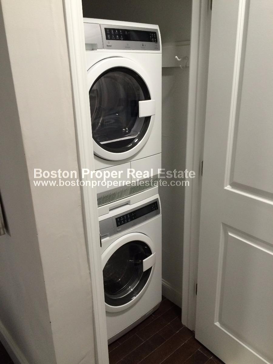 32 Clearway St, Back Bay