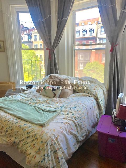 307 Beacon St, Back Bay